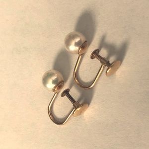 Vintage screw-in earrings, gold tone